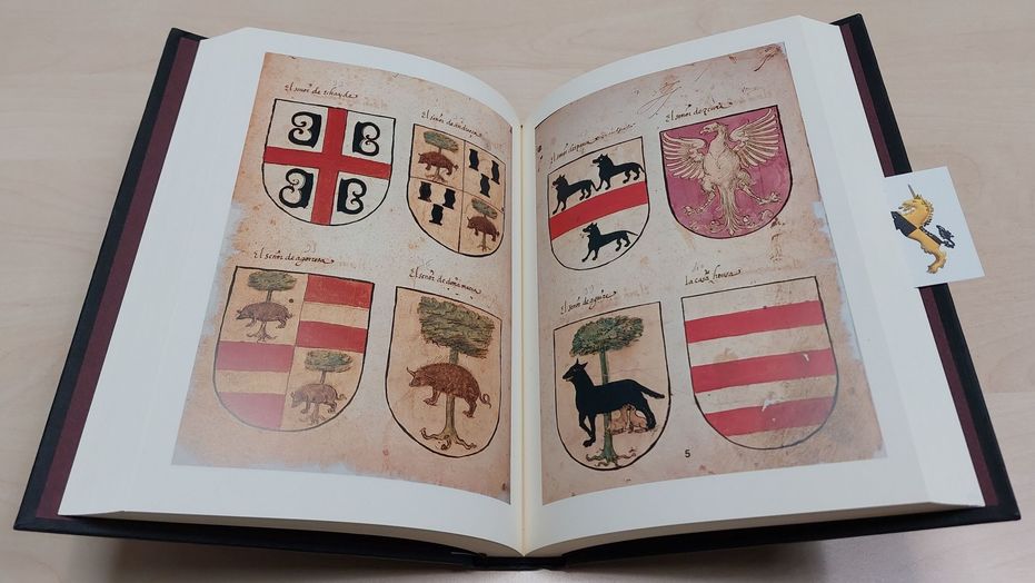 Book of Armory of the Kingdom of Navarra, interior