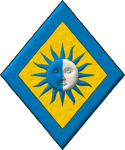 Escudo de oro, un sol partido de azur y plata, sus rayos de azur; una bordura de azur.