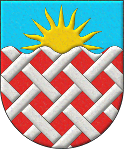 Escudo de gules fretado de plata; en un jefe ondado de celeste, un sol saliente de oro.