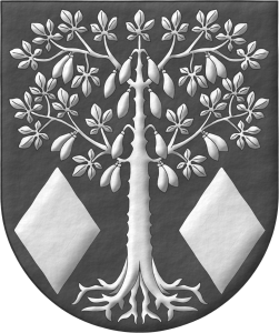 Escudo de sable, una ceiba arrancada, frutada y acompaada en punta de dos losanjes todo de plata.