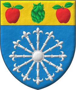 Escudo de azur, un carbunclo de doce rayos de plata; en un jefe de oro, una flor de lpulo de sinople acompaada de dos manzanas de gules, talladas y hojadas de sinople.
