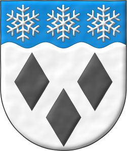 Escudo de plata, tres losanjes de sable; en un jefe ondeado de azur, tres copos de nieve de plata.